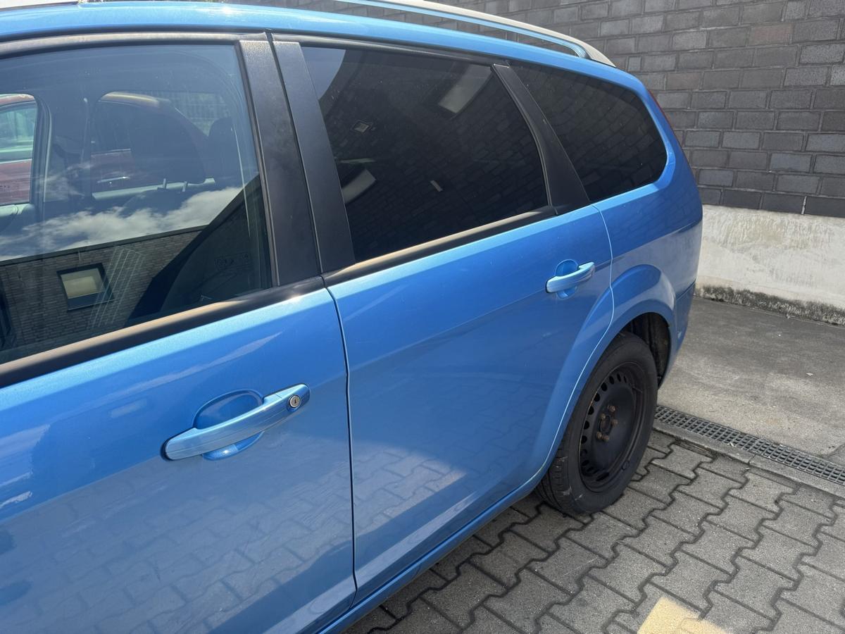 Ford Focus 2 original T&uuml;r hinten links Vision Blau Kombi Facelift Bj.2008